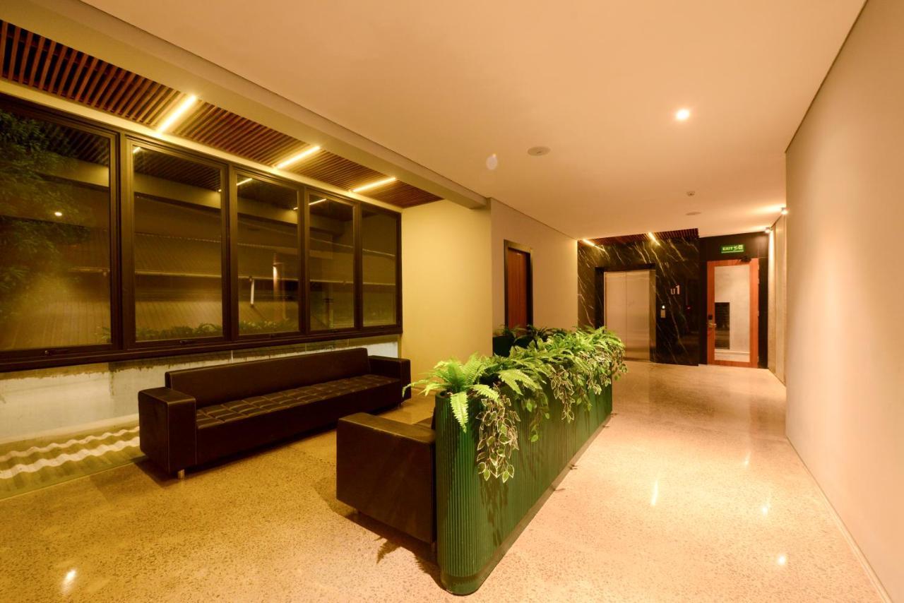 Nata Azana Hotel Solo 외부 사진